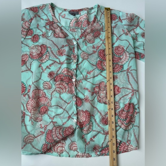 Roz & Ali Teal Pink Sea Shell Beach Semi Sheer Button Front Flowy Top Medium - Picture 4 of 7